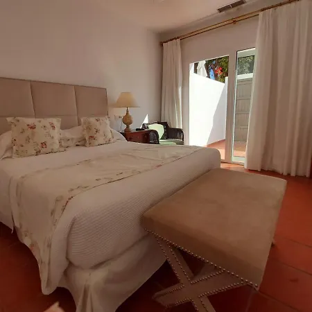 Mikasa Agua Amarga &