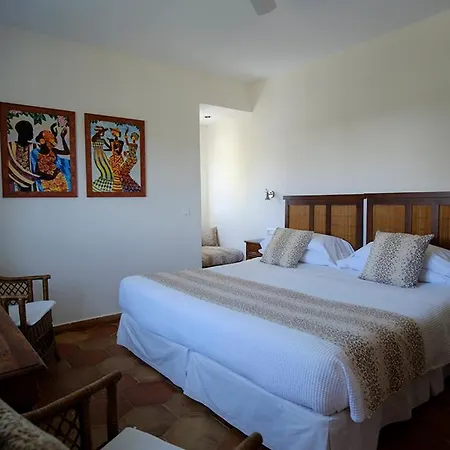 Guest house Mikasa Agua Amarga & *