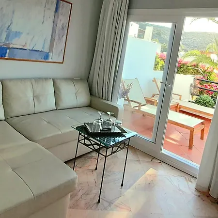 Mikasa Agua Amarga & Guest house