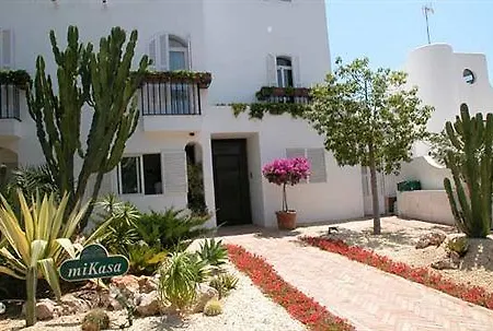 Mikasa Agua Amarga & *